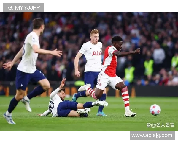 英超历史冷门曼联大胜利物浦红牌事件引发全场热议